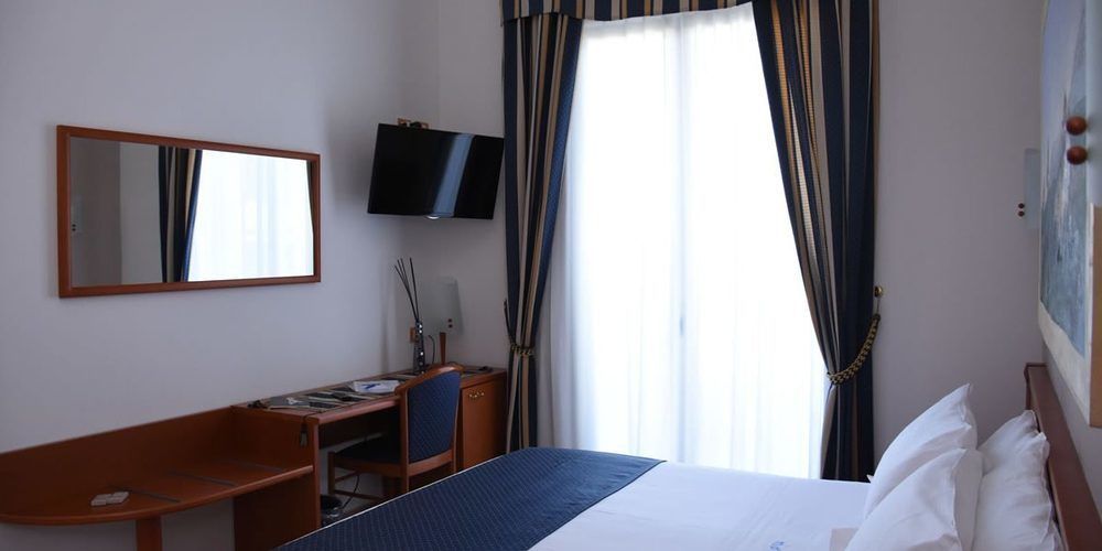 Hotel D'Altavilla كانوسا دي بوليا المظهر الخارجي الصورة